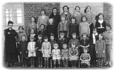 classe de filles Bonsin 1934.jpg